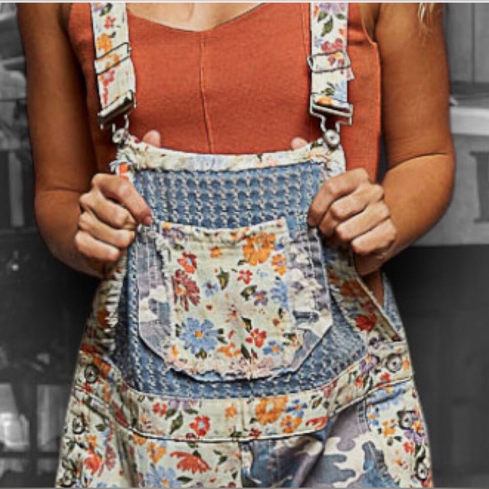 POL- NWT Boho Farm Girl Mixed Fabric Cotton Denim Floral Patch Overalls. - Picture 6 of 10